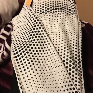 NEW High-Waisted Printed Power-hold Leggings